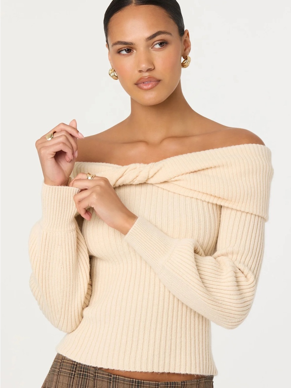 ASTR Tilde Twist Off Shoulder Sweater